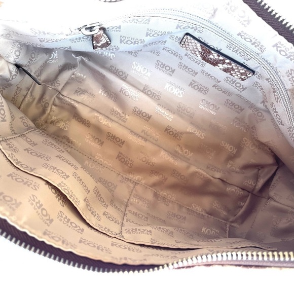 Michael Kors Fulton Medium Top Zip Shoulder Bag – Embossed Leather in Dark Sand - Picture 11 of 15